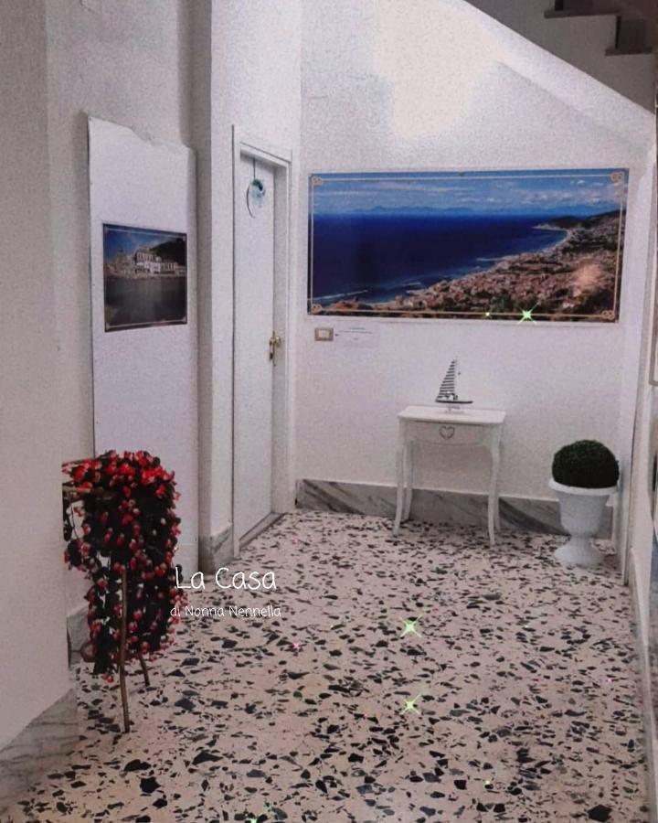 La Casa Di Nonna Nennella Apartment ซานตามาเรีย ดิ กาสเตลลาบาเต ภายนอก รูปภาพ