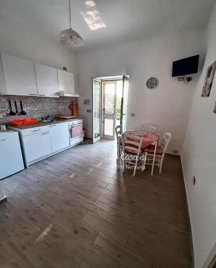 La Casa Di Nonna Nennella Apartment ซานตามาเรีย ดิ กาสเตลลาบาเต ภายนอก รูปภาพ